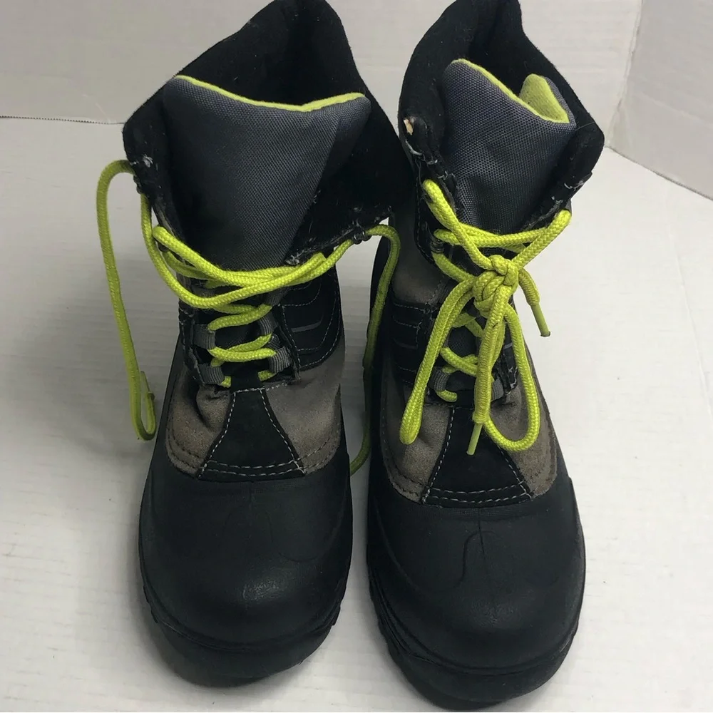 Circo Snow Boots Mens Size 6 Womens 8.5 Black Gray Lace Up